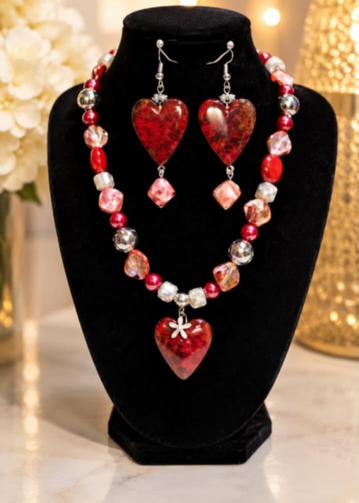 Crimson Heart statement necklace set